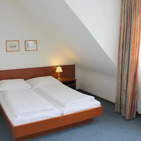 Acon 3* Dusseldorf